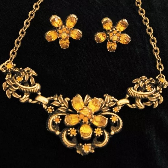 Coro RARE floral amber hue Necklace & Earrings set - Picture 1 of 5